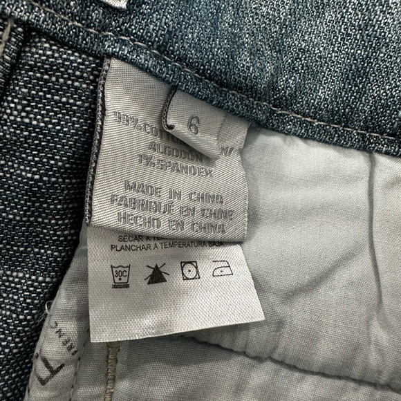 NWOT Women’s Sz: 6 FOJ Wide Leg Sailor Pant Jeans. Cuffed Wide Hem. Medium Wash - Picture 8 of 16